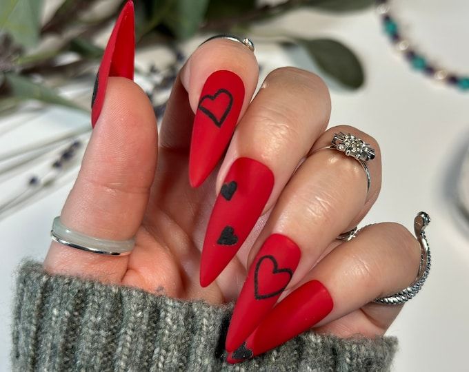 Classy Short Red Nail Ideas (2025)