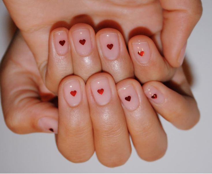 Classy Short Red Nail Ideas (2025)