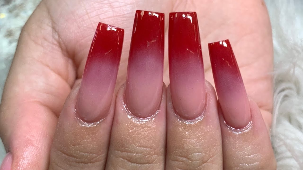 Classy Short Red Nail Ideas (2025)